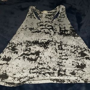 Juniors girls muscle tank.